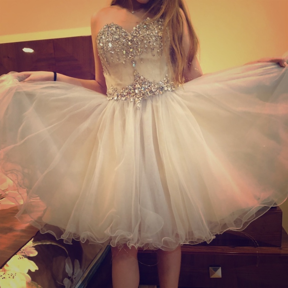 Terani  Couture silver Grey junior prom dress in excellent condition , worn once